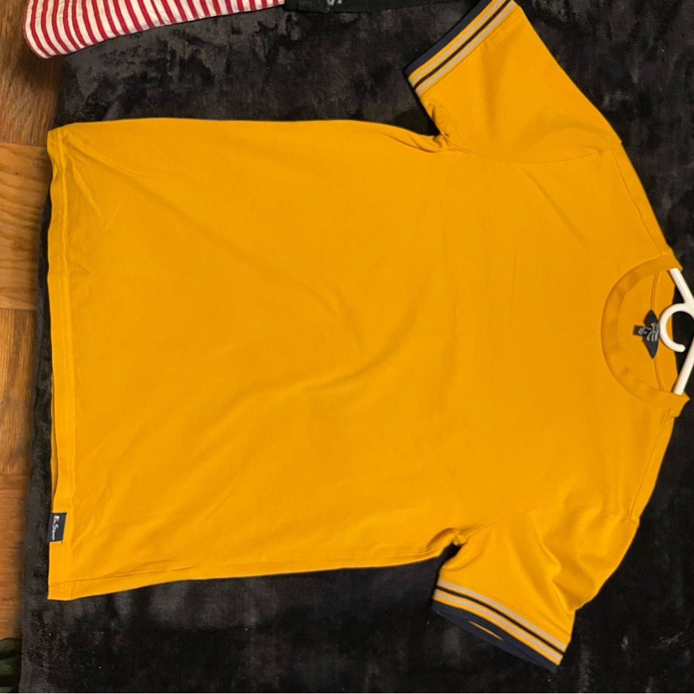Ben Sherman Mustard Yellow Tee with Navy Tag Accent